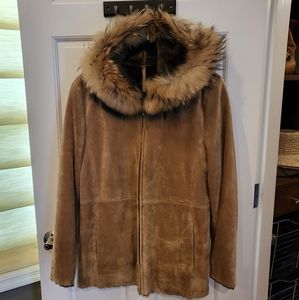 Tan and Brown Sherling in size L
